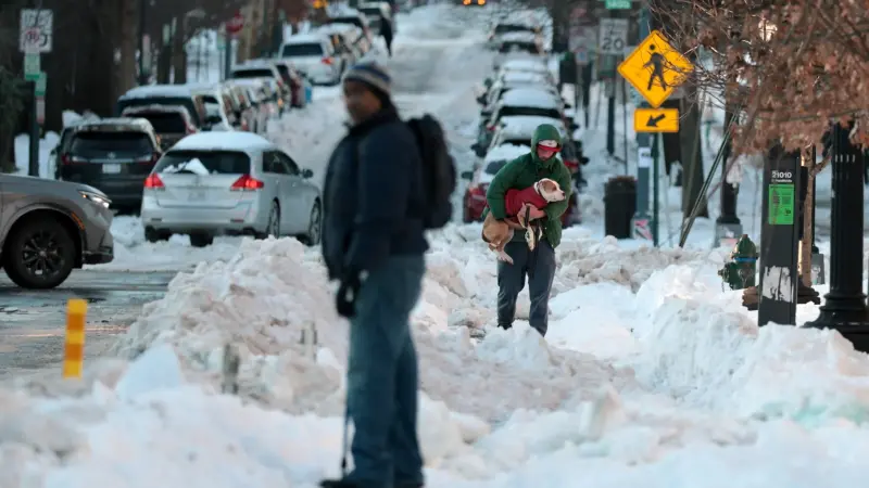 مئات الآلاف بلا كهرباء وسط موجة برد قارس في أميركا