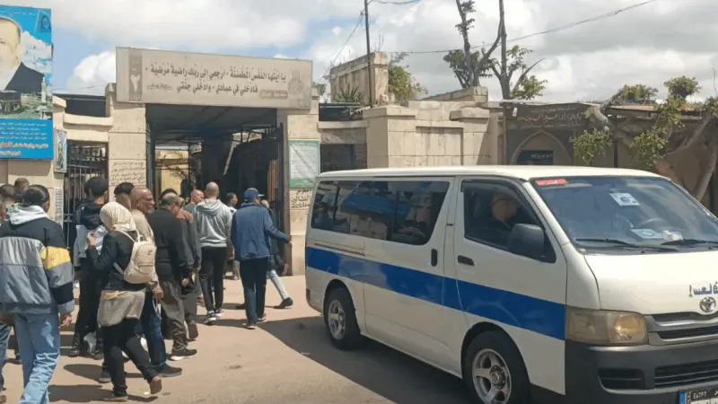 حفيد فنان الشعب.. من هو حسن البحر درويش؟