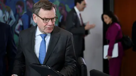 related_news_inside_blogsألمانيا: نُفضّل حدوث تغيير للنظام الإيراني