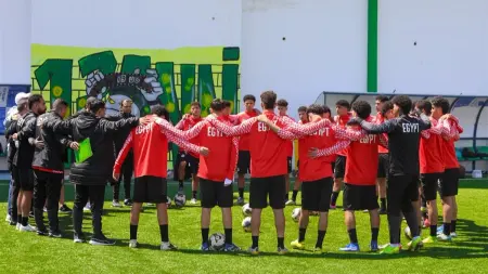 related_news_inside_blogsالقنوات الناقلة لمباراة مصر ضد تونس اليوم في بطولة شمال إفريقيا للناشئين تحت 17 سنة 2026 مع الموعد