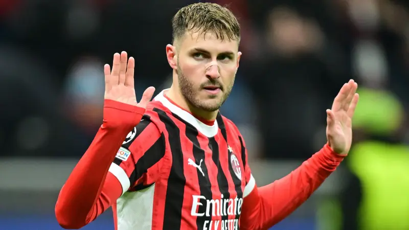 دوري أبطال أوروبا - سانتياغو خيمينيز يواصل التألق مع ميلان ويهز شباك فريقه السابق