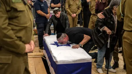 related_news_inside_blogsالمشهد باختصار: ترامب يهدد بالانسحاب من الناتو.. وإستراتيجية جديدة في حرب إيران