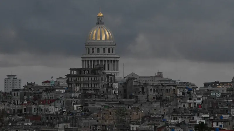 بسبب نقص الوقود.. انقطاع التيار الكهربائي عن الملايين في كوبا