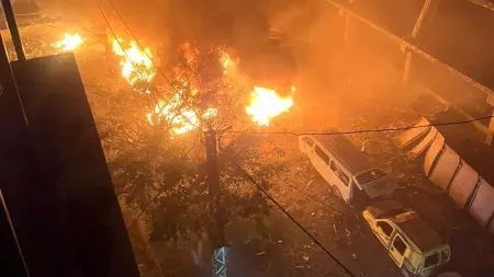 related_news_inside_blogsفيديو - قتلى وجرحى بغارات إسرائيلية عنيفة استهدفت العاصمة اللبنانية بيروت