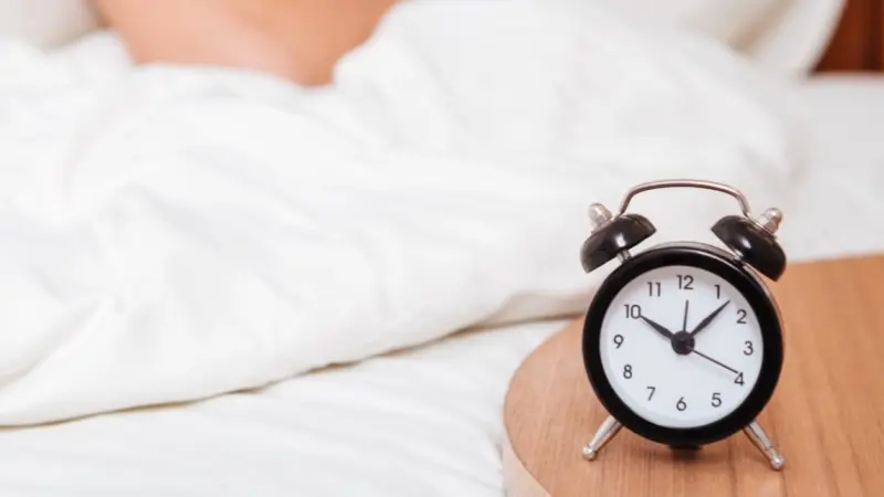 كيف يمكن الاستيقاظ من النوم من دون منبّه؟