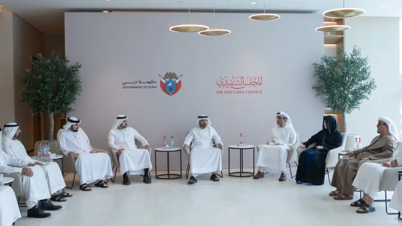 حمدان بن محمد يعتمد تسهيلات للقطاع الاقتصادي في دبي بقيمة مليار درهم