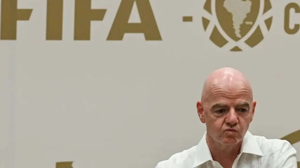 الاتحاد الأوروبي لكرة القدم يسعى للإطاحة بإنفانتينو من رئاسة فيفا(إكس) الاتحاد الأوروبي لكرة القدم يسعى للإطاحة بإنفانتينو من رئاسة فيفا(إكس)