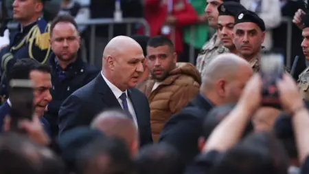 الرئيس اللبناني يعوّل على المحادثات مع إسرائيل لإنهاء معاناة اللبنانيين