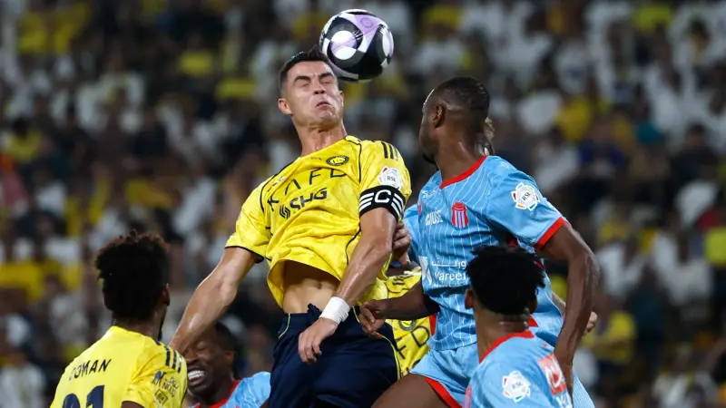 المشهد سبورتس: رونالدو يكسر الأرقام.. ومبابي يتفوق على هنري