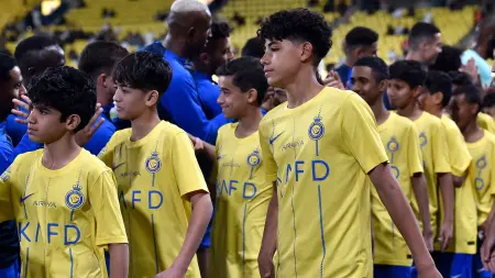 related_news_inside_blogsبسبب نجله.. هل يرحل رونالدو عن النصر إلى ريال مدريد؟