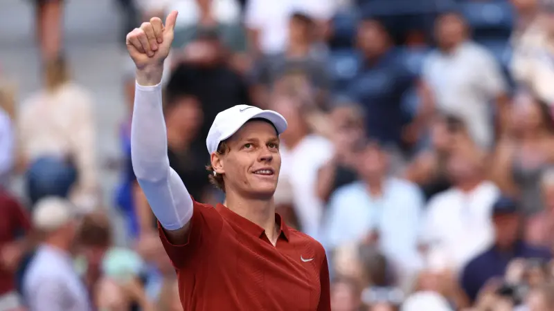 أميركا المفتوحة - سينر يهيمن على الملاعب الصلبة.. وأوساكا تضرب موعدا مع جوف