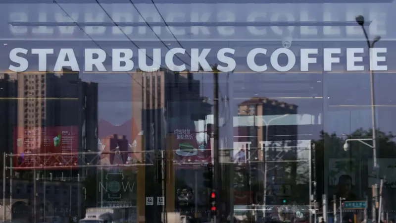 "ستاربكس" تبيع 60% من حصتها في الصين