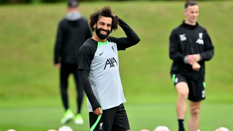 محمد صلاح يطلب من ليفربول التعاقد مع لاعب مصري بشكل عاجل