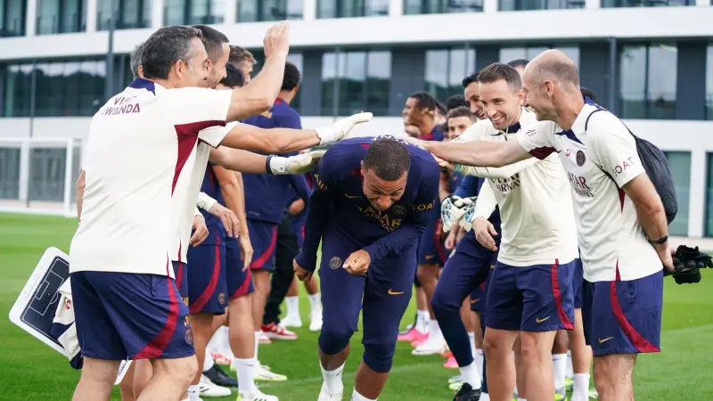 3 أسباب أقنعت مبابي بالتراجع عن الرحيل عن باريس سان جيرمان