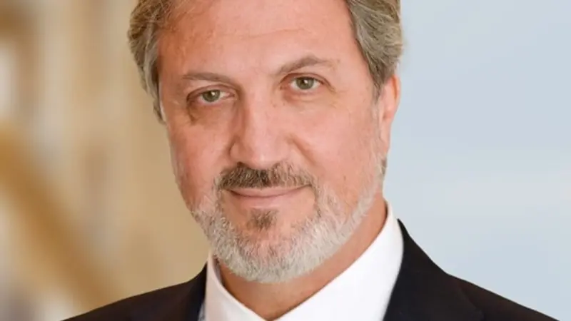 من هو إبراهيم زيدان رئيس بلدية بيروت؟