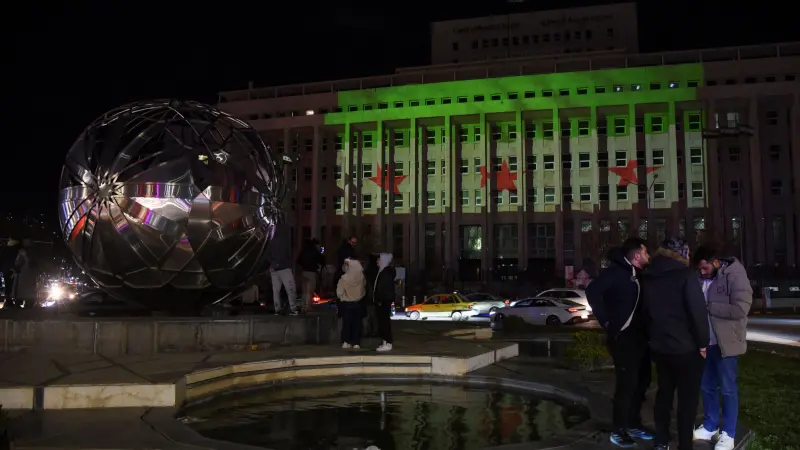 سعر الدولار مقابل الليرة السورية اليوم الخميس 12/2/2026.. هبوط 50 ليرة