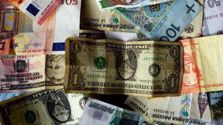 related_news_inside_blogsسعر الدولار في العراق اليوم الأحد 15/3/2026.. تذبذب بالسوق السوداء