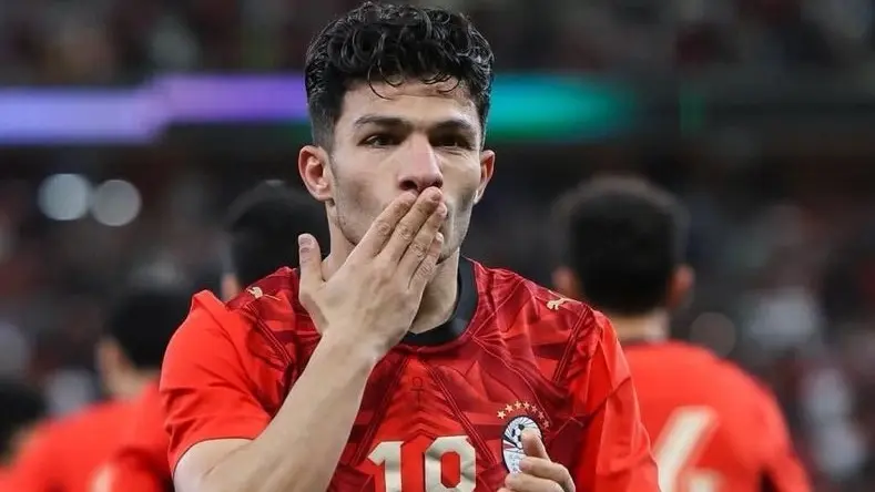 كأس العالم 2026 - إسلام عيسى خارج حسابات الفراعنة بسبب قطع في الرباط الصلييبي