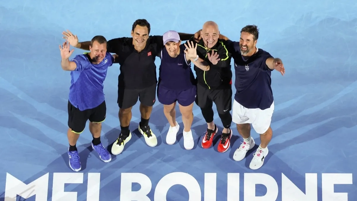 فيدرر يخطف الأضواء في بطولة أستراليا المفتوحة للتنس 