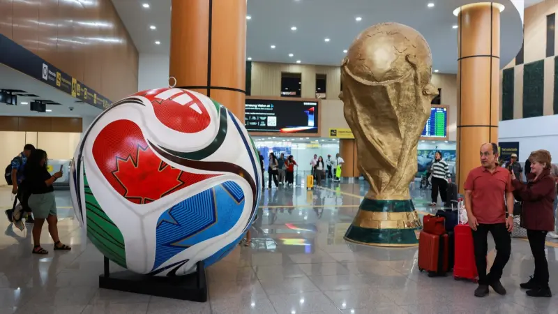 مونديال 2026 بين ضجيج الإجراءات الأميركية وحماس الجماهير.. بطولة تبحث عن توازنها