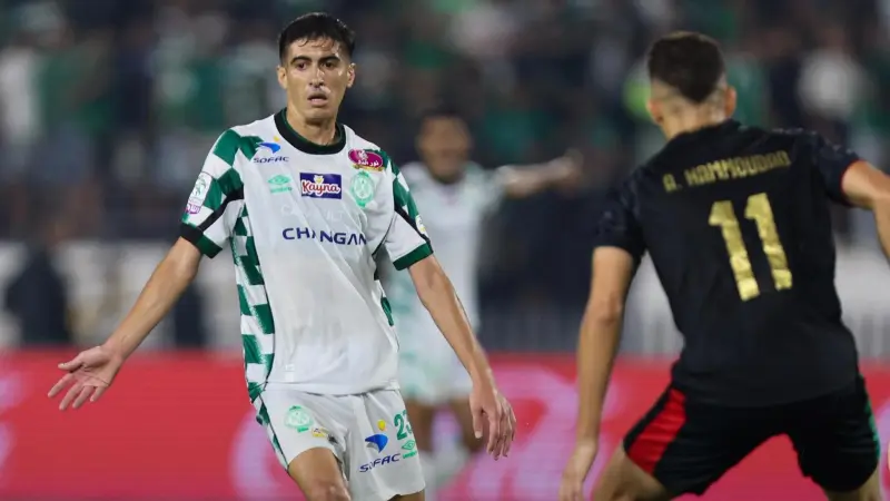 القنوات الناقلة لمباراة الرجاء الرياضي ضد الدفاع الجديدي اليوم في الدوري المغربي مع الموعد والتشكيلة