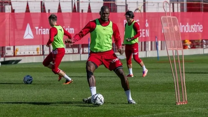 قبل عودته.. مدرب موناكو يشيد بحالة بوغبا الفنية