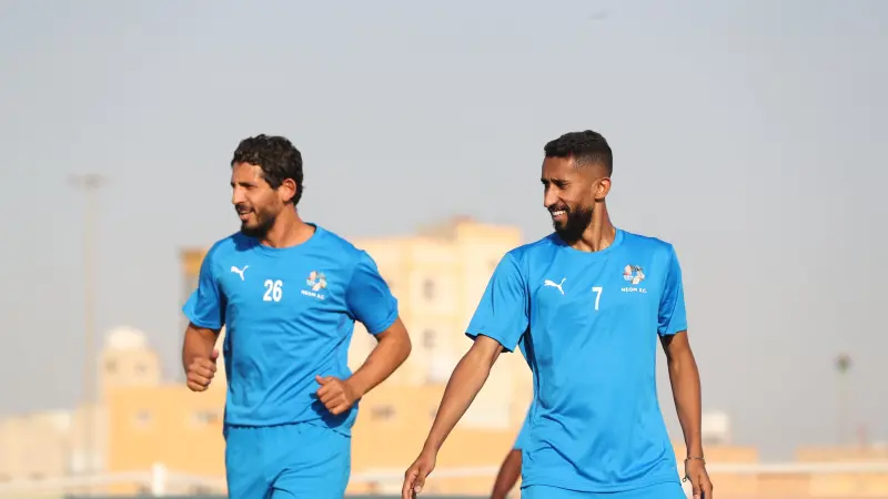 القنوات الناقلة لمباراة نيوم اليوم ضد أبها في دوري يلو مع الموعد والتشكيلة