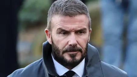 related_news_inside_blogsخلافات عائلية تهدّد حفل حصول بيكهام على نجمة هوليوود