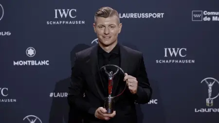 related_news_inside_blogsتوني كروس يستعد للعودة إلى ريال مدريد.. تفاصيل مثيرة