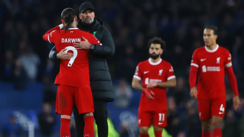 نجم ليفربول: لا نستحق الفوز بالدوري الإنجليزي