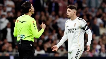 related_news_inside_blogsأربيلوا ينتقد طرد فالفيردي ويعدد مكاسب الديربي