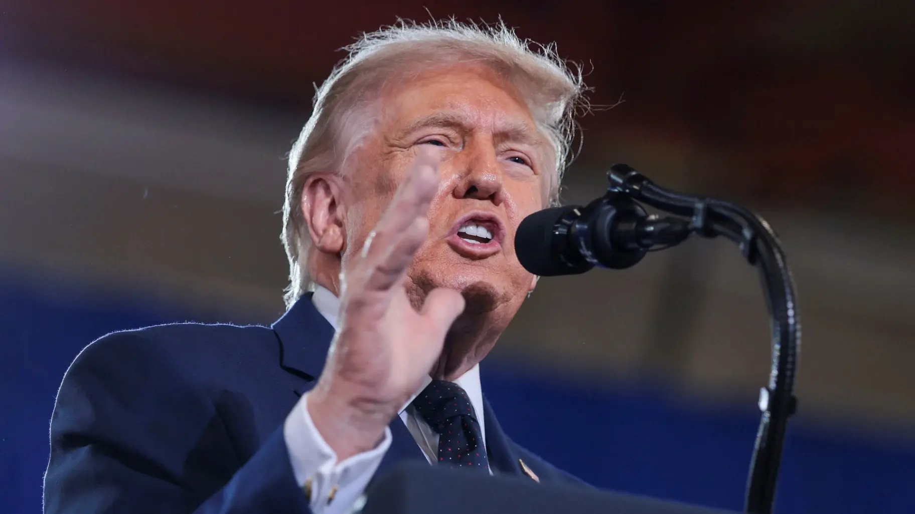 Trump lauds The Tiger after Colombian win