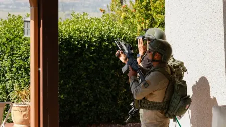 related_news_inside_blogsالجيش الإسرائيلي: سقوط هدف مثير للريبة داخل إسرائيل قرب حدود لبنان