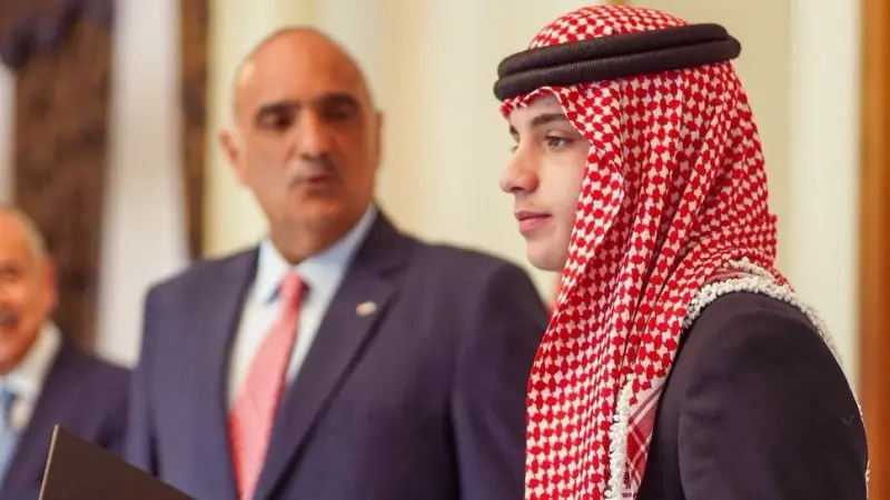 كم عمر الأمير هاشم بن عبدالله الثاني نائب ملك الأردن الجديد؟