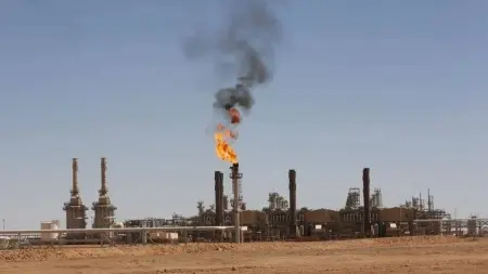 related_news_inside_blogsفيديو - خبراء: استمرار حرب إيران قد يرفع الطلب على الطاقة من الجزائر