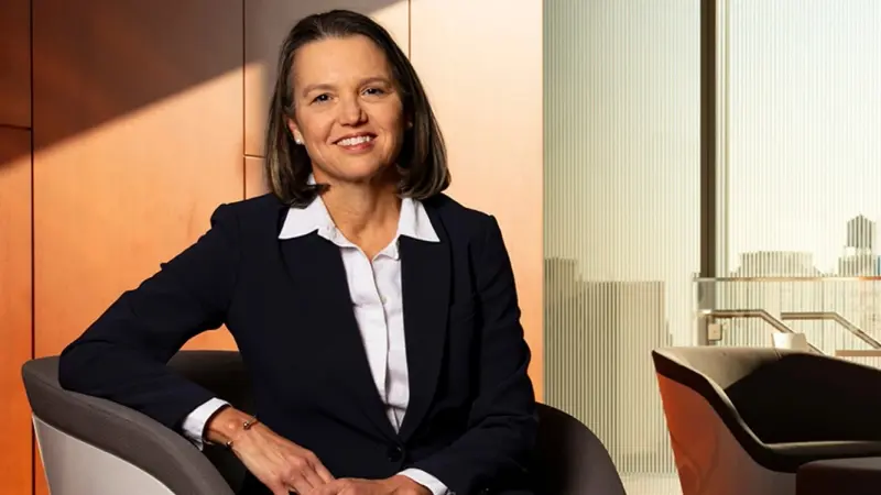 ضغوط حكومية وحقوقية تُجبر رئيسة جامعة كولومبيا على التنحّي