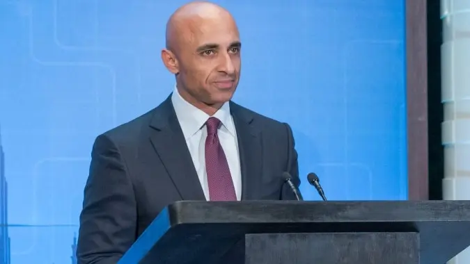 اهتمام واسع بمقال يوسف العتيبة سفير الإمارات في واشنطن