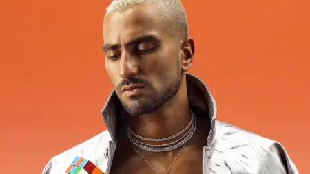 فيديو - محمد الشرنوبي يحسم الجدل حول خضوعه لعمليات تجميل