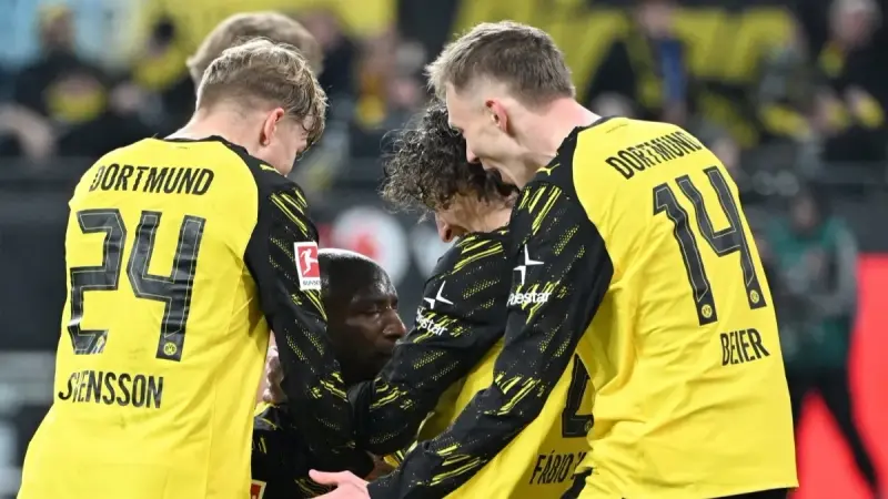 القنوات الناقلة لمباراة بوروسيا دورتموند ضد فولفسبورغ اليوم في الدوري الألماني مع الموعد والتشكيلة