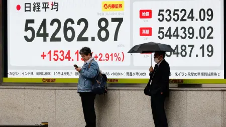 related_news_inside_blogsهل تنقذ نهاية الحرب في الشرق الأوسط الاقتصاد العالمي؟