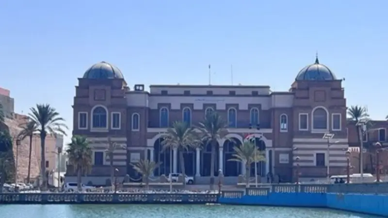 مصرف ليبيا المركزي.. كيفية حجز الدولار عبر منصة الأغراض الشخصية 2025؟