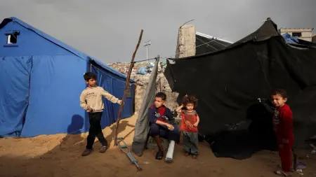 related_news_inside_blogsقتلى وجرحى في قصف إسرائيلي على خيام النازحين بغزة