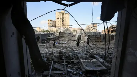 related_news_inside_blogsتقرير: غياب التمويل يعرقل خطة ترامب للسلام في غزة
