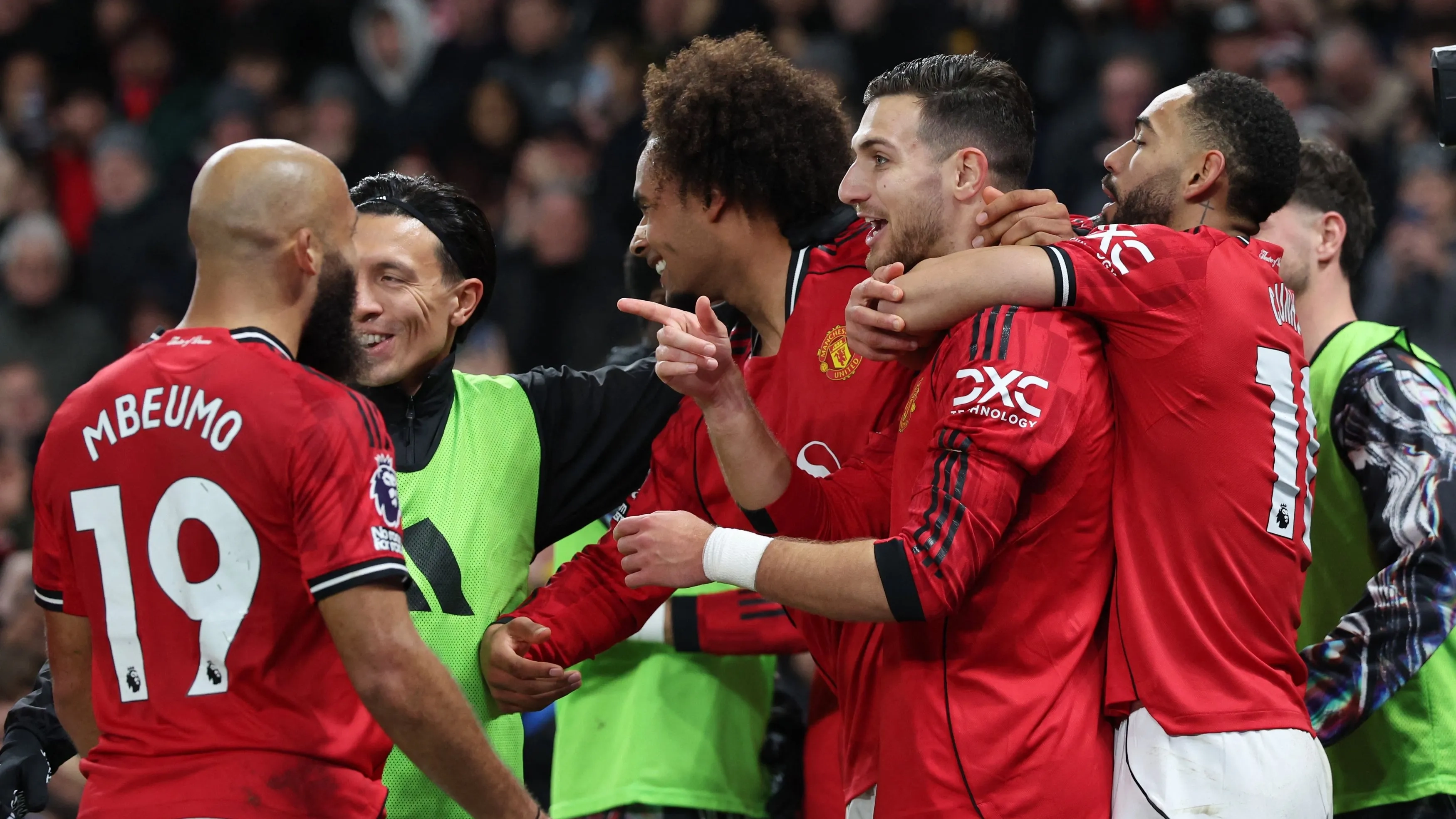 البيانات والذكاء الاصطناعي يقودان ثورة التجديد في مانشستر يونايتد 