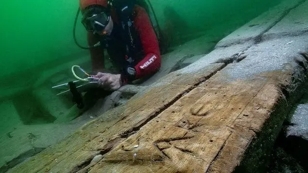 العثور على حطام سفينة عمرها 2000 عام قبالة الإسكندرية
