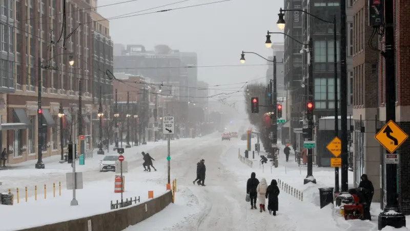 عاصفة ثلجية قوية تترك ملايين الأميركيين بدون كهرباء
