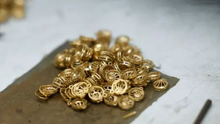 related_news_inside_blogsهل نشتري الذهب هذا الأسبوع؟ خبير يكشف توقعات المعدن النفيس