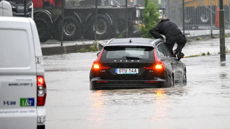 عواصف رعدية شديدة تضرب دول البلطيق