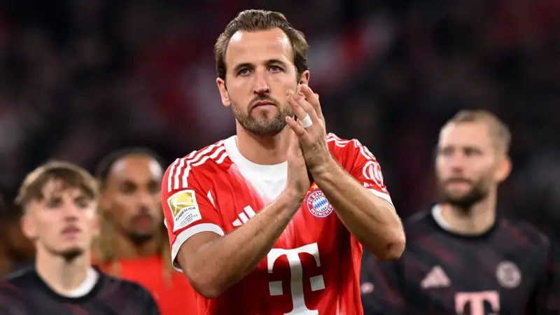 اللاعب يرحب.. برشلونة يبدأ تحكراته لتفعيل شرط هاري كين السرّي