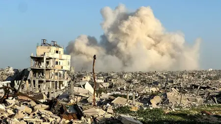 related_news_inside_blogsغارة إسرائيلية تقتل قائد قناصة "حماس" في غزة